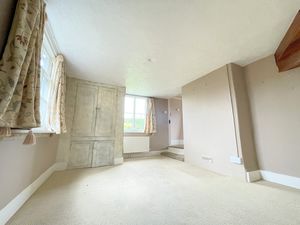 North Lodge- click for photo gallery